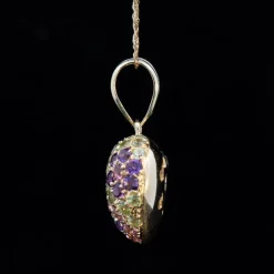 The Multicolored Pendant