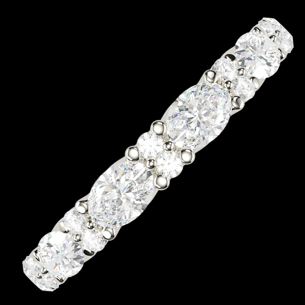 The Venusa Oval Diamond Band