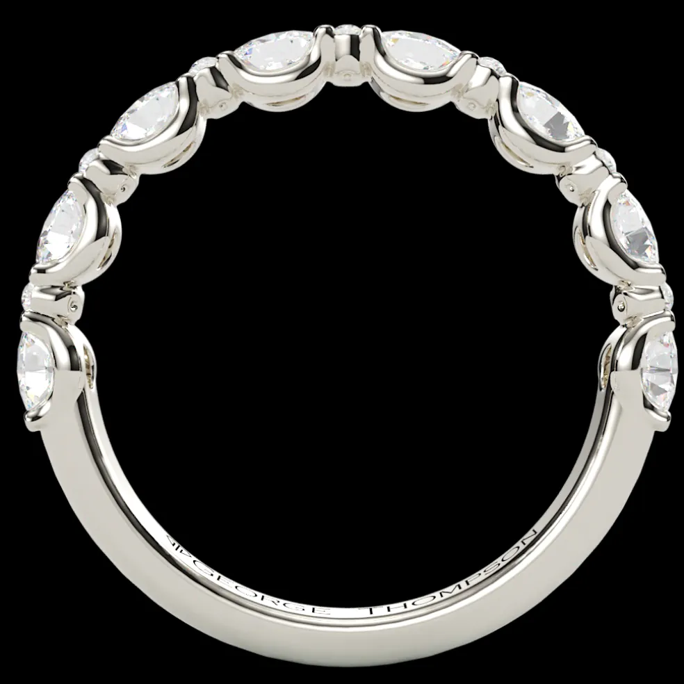 The Venusa Oval Diamond Band